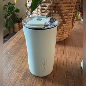 Brumate hospulator trio